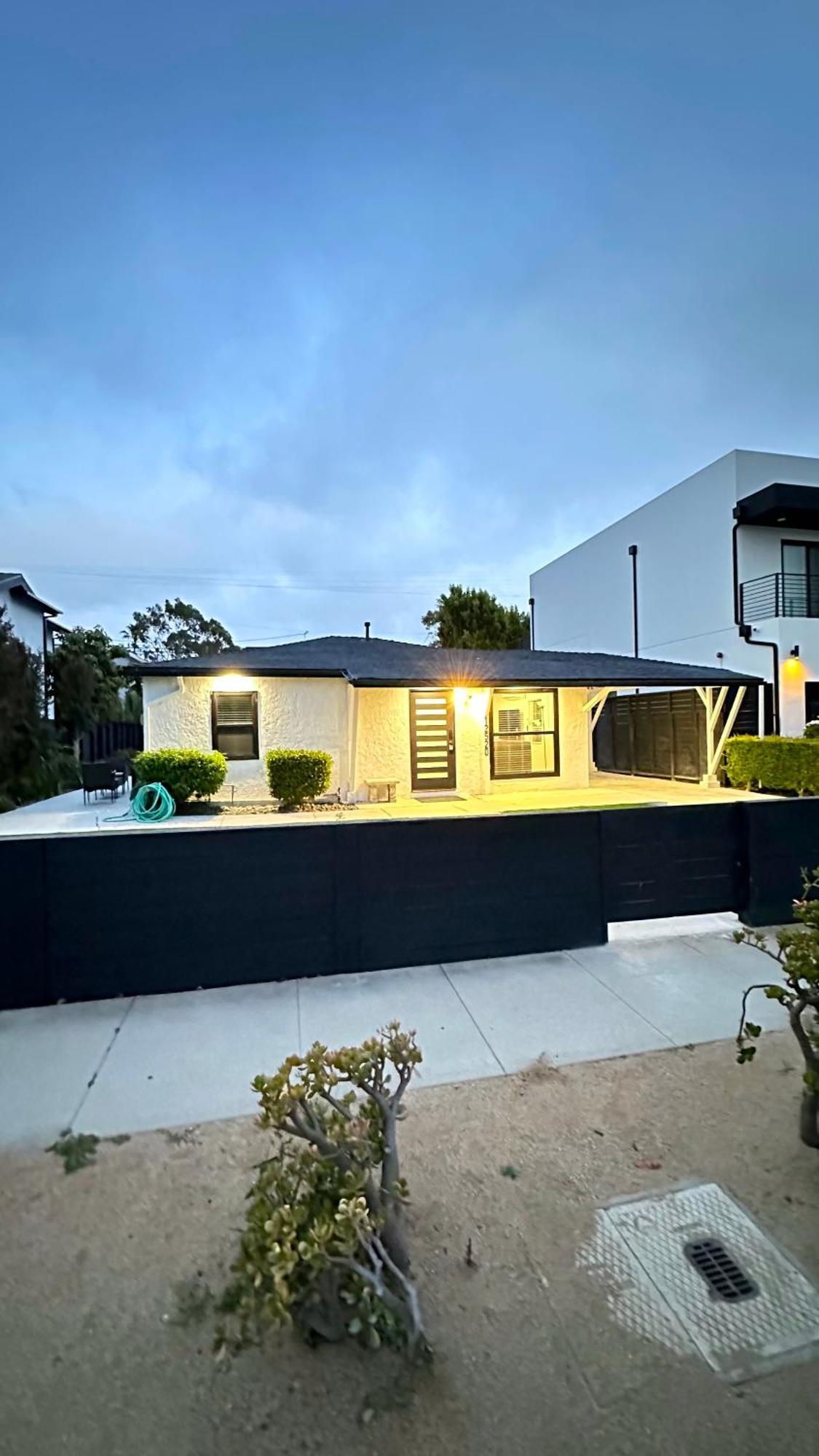 Modern 2Br Stylish & Cozy Unit Bed and Breakfast Los Angeles Buitenkant foto